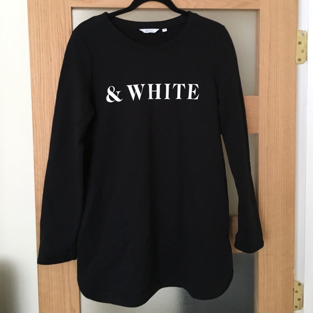 Black Long Sweatshirt